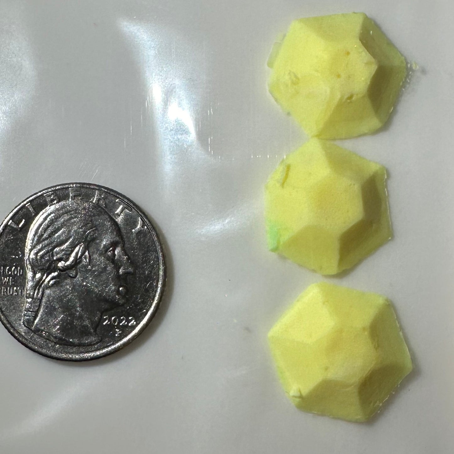 ⬡ Luscious Yellow Soap Diamonds ⬡